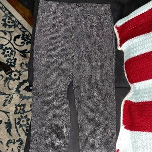 Plus size George black and white pants size 1xl